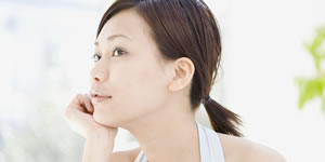 女性