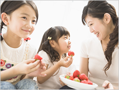 子供はあなたが食べた物：親子の食事は「質」も「量」も似ている