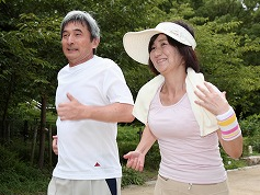 運動と食事で軽度認知障害は予防できる？